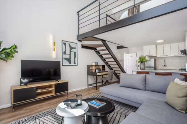 To Let 1 Bedroom Property for Rent in Oranjezicht Western Cape